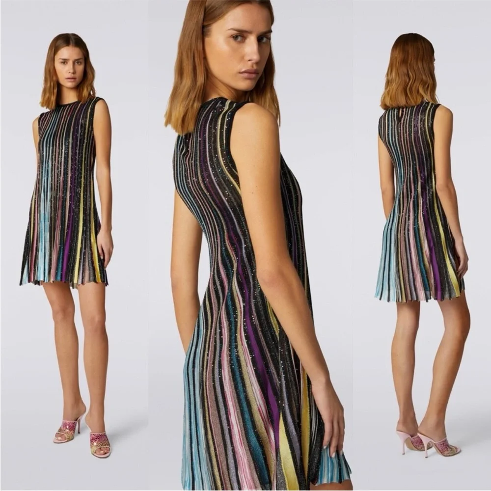 Like new Missoni Pleated sleeveless mini-dress with sequins $1,530 38 - Picture 2 of 7